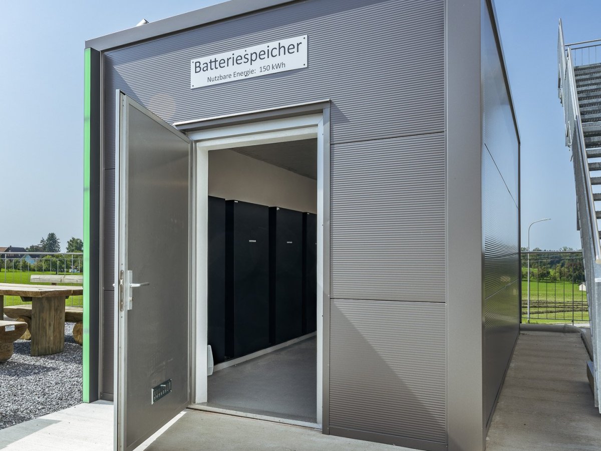 Geb&auml;ude f&uuml;r eine grosse Speicherbatterie