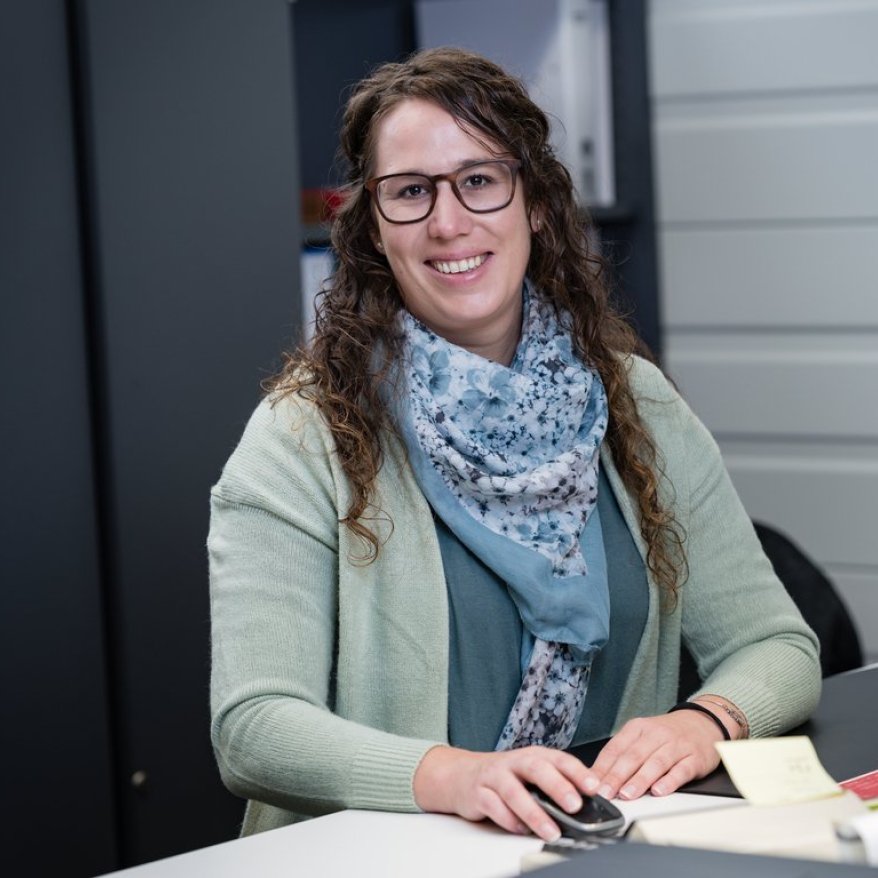 Porträt von Melanie Geisser Administration